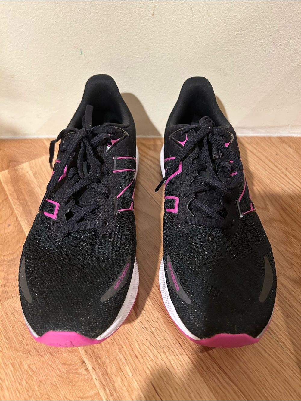 New Balance FuelCell propel v3 running shoes size 8